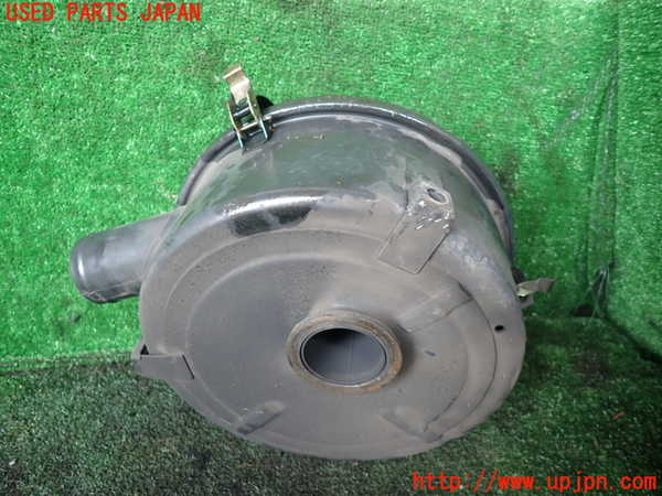 1UPJ-9237402560]三菱ジープ(J36)エアクリーナーボックス 中古_3