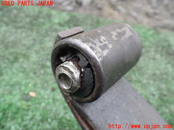1UPJ-9237405090]三菱ジープ(J36)右フロントスプリング 中古_2