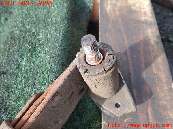 1UPJ-9237405100]三菱ジープ(J36)右リアスプリング (リーフスプリング) 中古_3