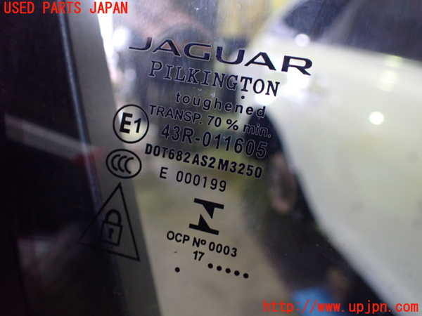 1UPJ-9237411230]ジャガー・XF スポーツブレイク(JBS2XC)右前ドア PILKINGTON M3250 【ジャンク】_4