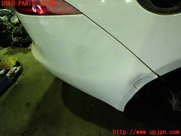 1UPJ-9237411610]ジャガー・XF スポーツブレイク(JBS2XC)リアバンパー 【ジャンク】_2