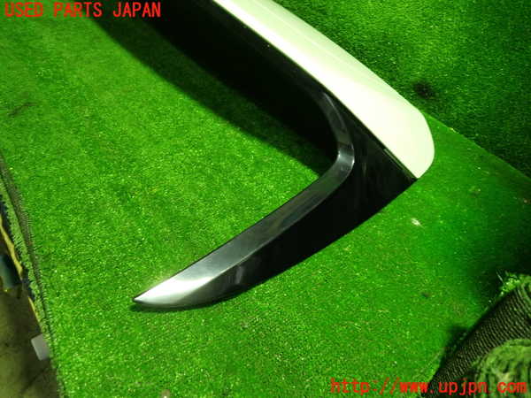 1UPJ-9237411520]ジャガー・XF スポーツブレイク(JBS2XC)リアスポイラー 中古_4