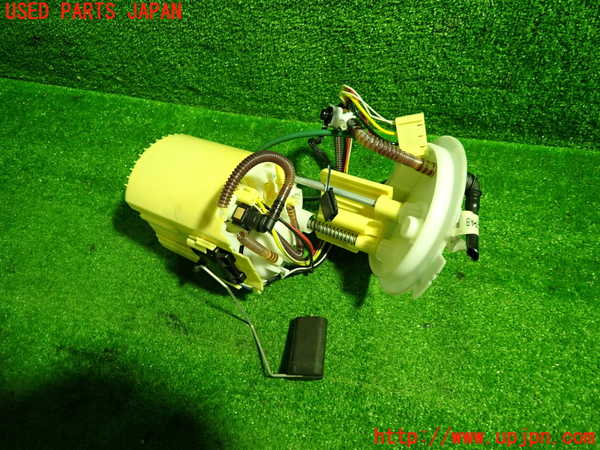 1UPJ-9237412510]ジャガー・XF スポーツブレイク(JBS2XC)燃料ポンプ 中古_3