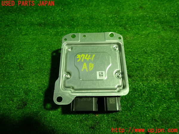 1UPJ-9237416145]ジャガー・XF スポーツブレイク(JBS2XC)エアバッグコンピューター 中古_3