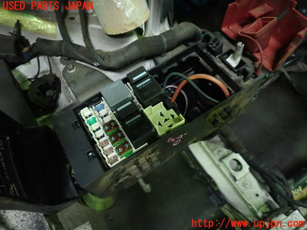 1UPJ-9237416741]ジャガー・XF スポーツブレイク(JBS2XC)ヒューズボックス1 中古_2