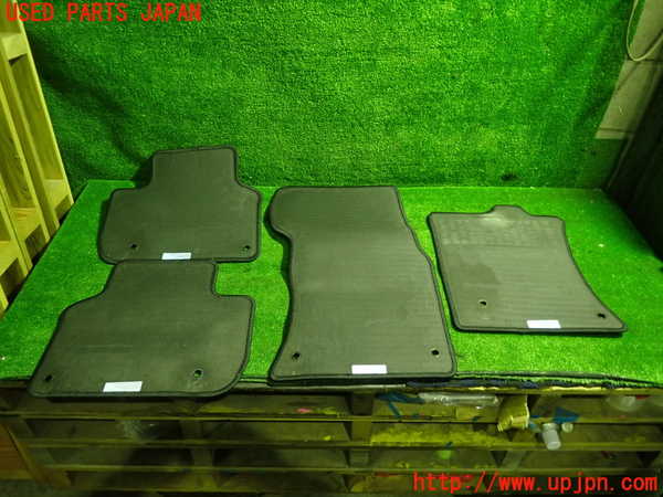 1UPJ-9237417800]ジャガー・XF スポーツブレイク(JBS2XC)フロアマット 中古_4