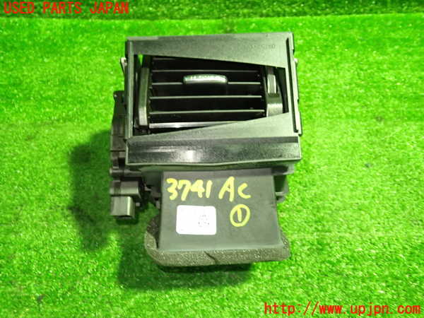 1UPJ-9237417526]ジャガー・XF スポーツブレイク(JBS2XC)エアコン吹き出し口1 (右) 中古_3