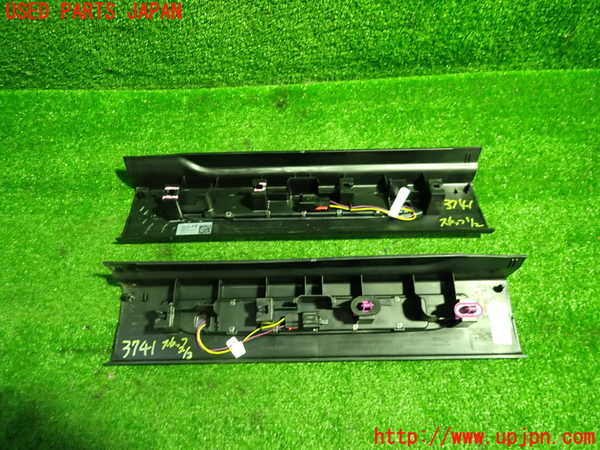 1UPJ-9237417740]ジャガー・XF スポーツブレイク(JBS2XC)スカッフプレート 中古_2