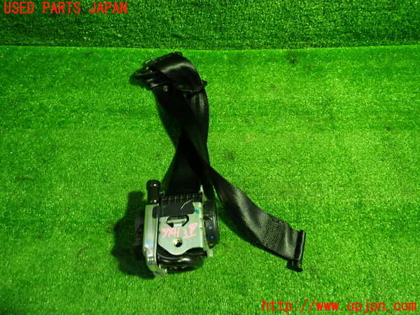 1UPJ-9237417045]ジャガー・XF スポーツブレイク(JBS2XC)運転席シートベルト 中古_3