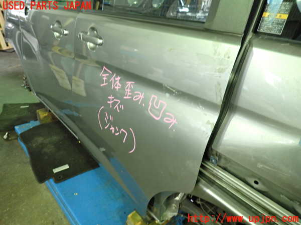 1UPJ-9237421320]ソリオ バンディット(MA37S)左後ドア (ジャンク品) 中古(43R-007981 M28Q8)_3