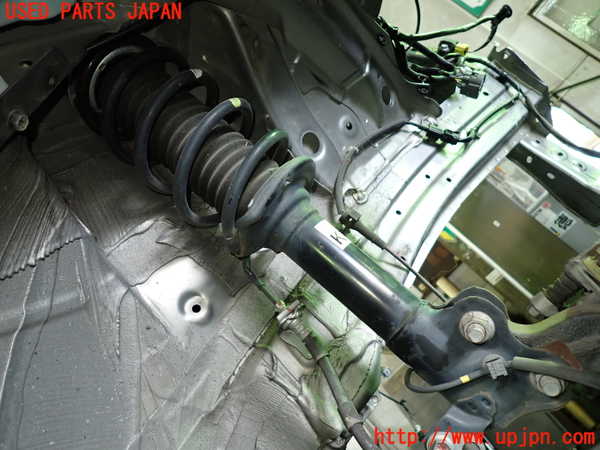 1UPJ-9237425015]ソリオ バンディット(MA37S)右フロントストラット 中古_3