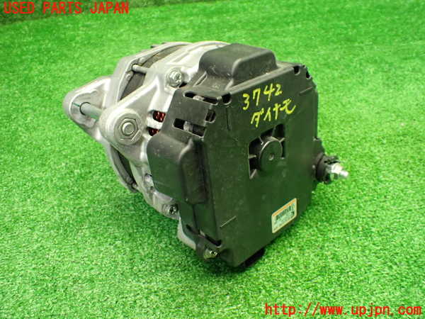 1UPJ-9237426015]ソリオ バンディット(MA37S)オルタネーター(ダイナモ) 中古_2