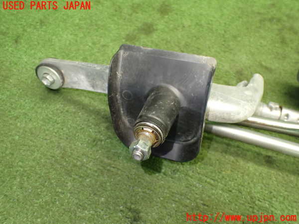 1UPJ-9237426770]ソリオ バンディット(MA37S)フロントワイパーモーター 中古_4