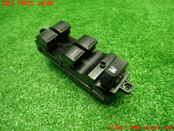 1UPJ-9237426240]ソリオ バンディット(MA37S)右前パワーウィンドウスイッチ 中古_2