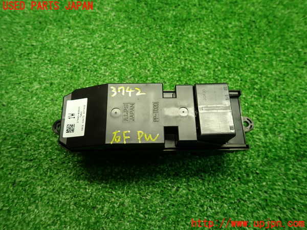 1UPJ-9237426240]ソリオ バンディット(MA37S)右前パワーウィンドウスイッチ 中古_3