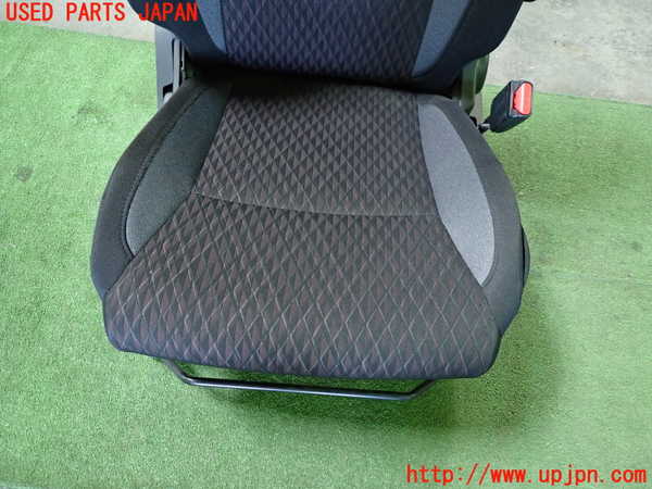 1UPJ-9237427035]ソリオ バンディット(MA37S)運転席シート 中古_2