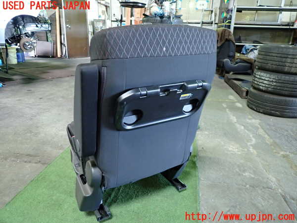 1UPJ-9237427035]ソリオ バンディット(MA37S)運転席シート 中古_4