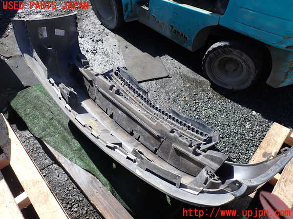 1UPJ-9237431010]シボレー・サバ―バン(型式不明)フロントバンパー 中古_4