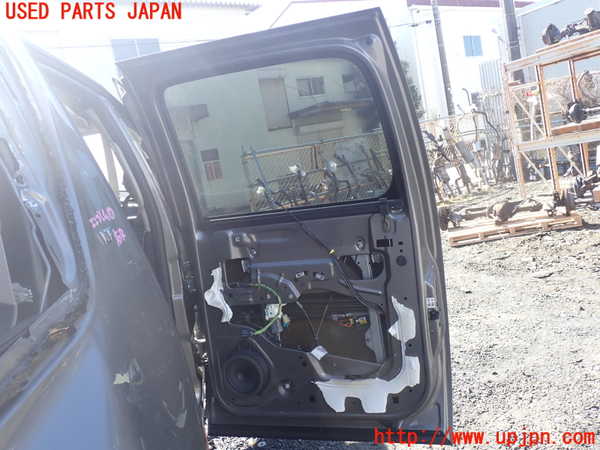1UPJ-9237431290]シボレー・サバ―バン(型式不明)右後ドア 中古 PILKINGTON M127 43R-001385_4