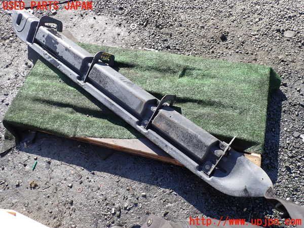 1UPJ-9237431390]シボレー・サバ―バン(型式不明)右サイドステップ 中古_2