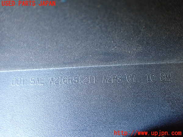 1UPJ-9237431530]シボレー・サバ―バン(型式不明)右テールランプ 中古_4