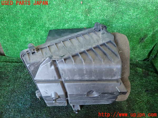 1UPJ-9237432560]シボレー・サバ―バン(型式不明)エアクリーナーボックス 中古_2
