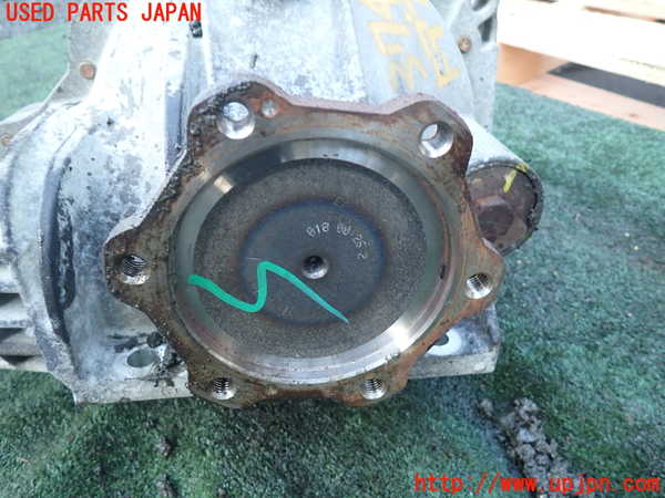 1UPJ-9237434350]シボレー・サバ―バン(型式不明)フロントデフ 中古_3
