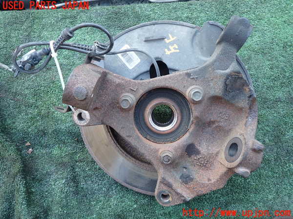 1UPJ-9237434295]シボレー・サバ―バン(型式不明)左フロントナックルハブ 中古_2