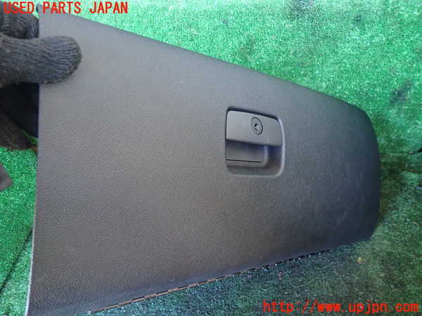 1UPJ-9237437516]シボレー・サバ―バン(型式不明)グローブボックス1 中古_2