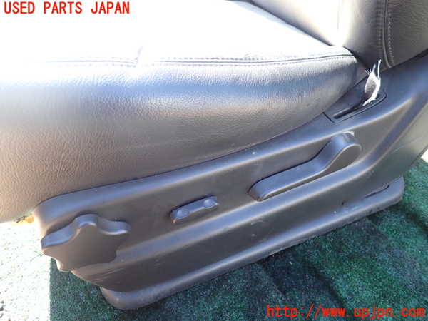 1UPJ-9237437035]シボレー・サバ―バン(型式不明)運転席シート 中古_4