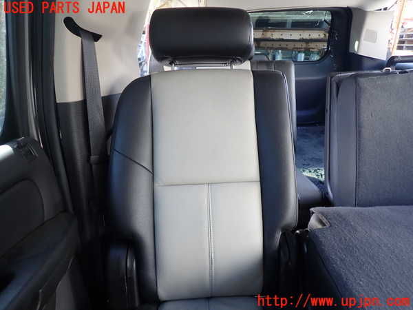 1UPJ-9237437145]シボレー・サバ―バン(型式不明)右2列目シート 中古_2