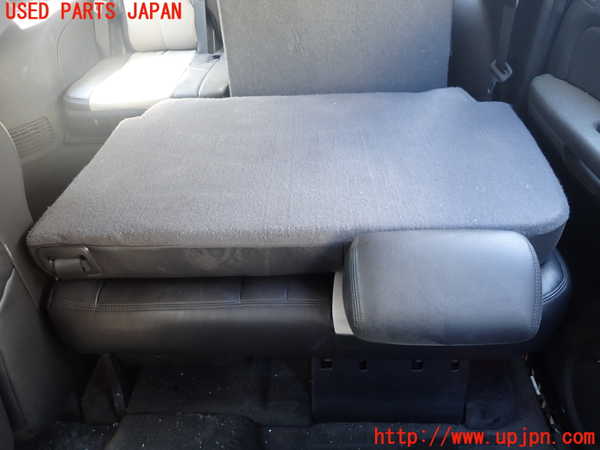 1UPJ-9237437175]シボレー・サバ―バン(型式不明)左2列目シート 中古_4