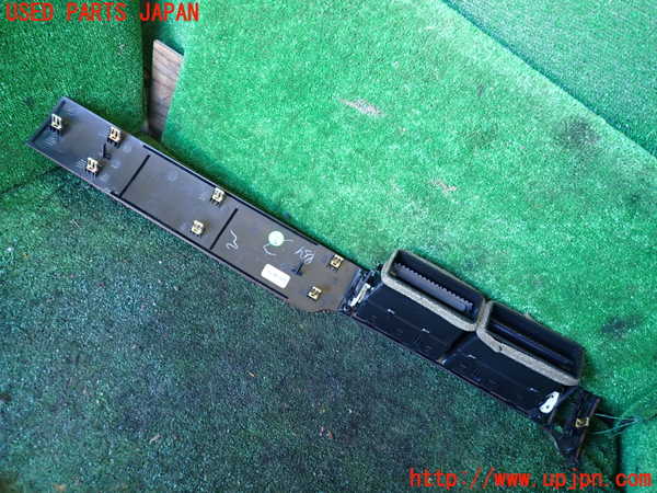 1UPJ-9237437526]シボレー・サバ―バン(型式不明)エアコン吹き出し口1(真中) 中古_3