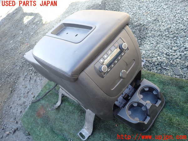 1UPJ-9237437540]シボレー・サバ―バン(型式不明)センターコンソール 中古_3