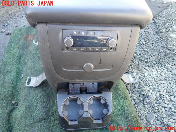 1UPJ-9237437540]シボレー・サバ―バン(型式不明)センターコンソール 中古_4