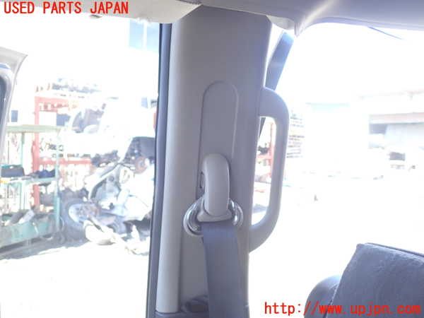 1UPJ-9237437665]シボレー・サバ―バン(型式不明)右センターピラートリム 中古_2