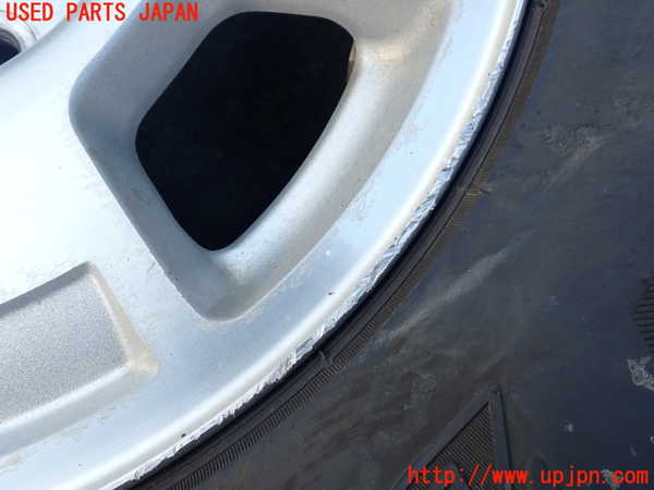 1UPJ-9237439039]シボレー・サバ―バン(型式不明)タイヤ　ホイール　1本④ 265/70R17 中古_3