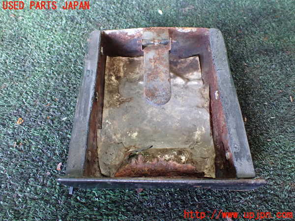 1UPJ-9237447821]三菱ジープ(J53(改))灰皿1 中古_2