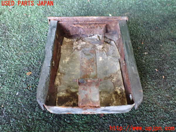 1UPJ-9237447821]三菱ジープ(J53(改))灰皿1 中古_3