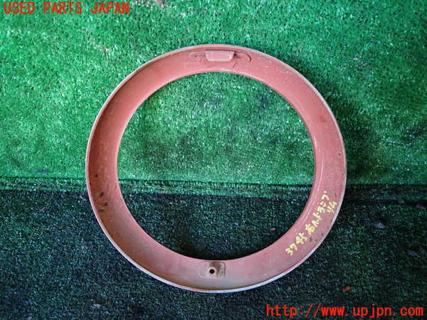 1UPJ-9237451140]三菱ジープ(J54)右ヘッドライトリム 中古_2