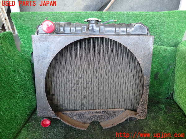 1UPJ-9237452321]三菱ジープ(J54)ラジエーター1 中古_2
