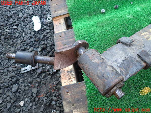 1UPJ-9237455105]三菱ジープ(J54)左リアスプリング 【ジャンク】_2