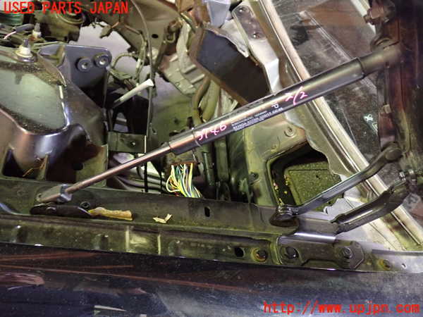 1UPJ-9237461068]ジャガー・XJ(J72RA)ボンネットダンパー 中古_2