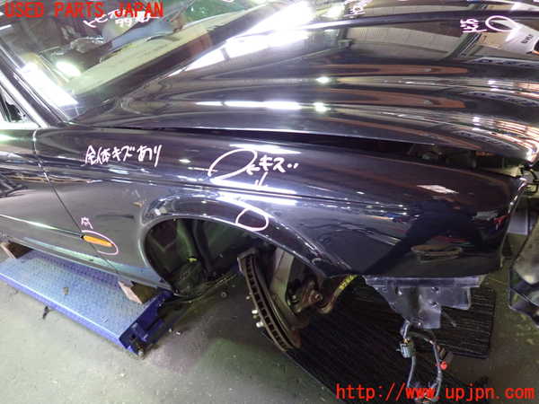 1UPJ-9237461080]ジャガー・XJ(J72RA)右前フェンダー 中古_3