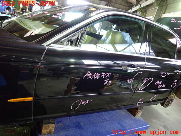 1UPJ-9237461260]ジャガー・XJ(J72RA)左前ドア SEKURIT M35 中古_2