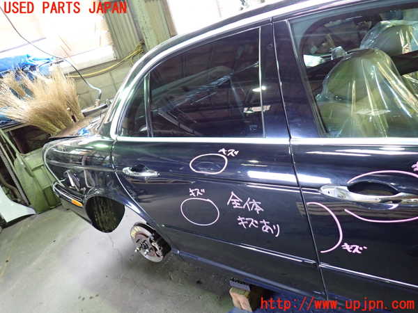 1UPJ-9237461290]ジャガー・XJ(J72RA)右後ドア SEKURIT M25100 中古_3