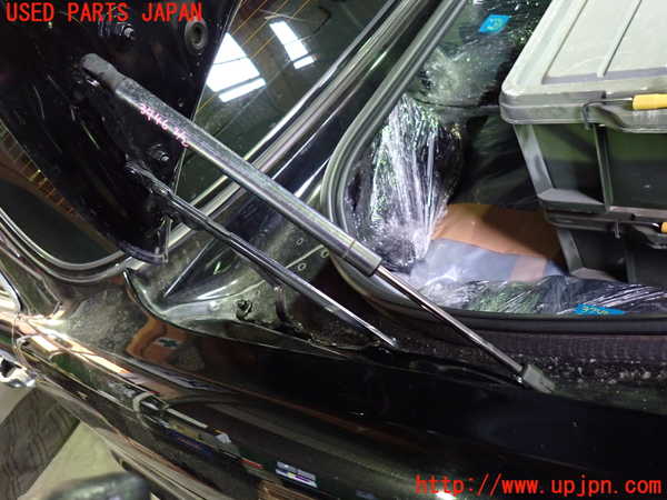 1UPJ-9237461506]ジャガー・XJ(J72RA)トランクダンパー 中古_2