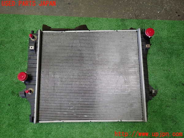 1UPJ-9237462321]ジャガー・XJ(J72RA)ラジエーター1 中古_2