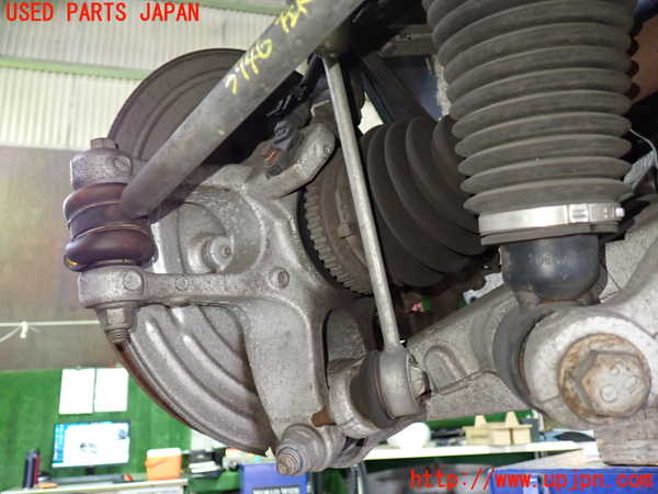 1UPJ-9237464305]ジャガー・XJ(J72RA)左リアナックルハブ 中古_2