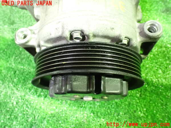 1UPJ-9237466025]ジャガー・XJ(J72RA)エアコンコンプレッサー 中古_2
